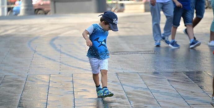 ЕР просит Минтруд пересмотреть законодательство о выплатах детских пособий