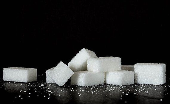 В ФАС сообщили о случаях "торможения" сахара у посредников