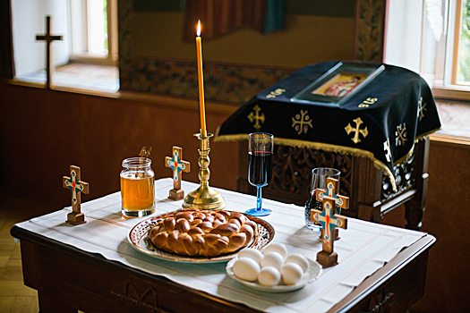 Психологи назвали поминки способом сохранить память и духовную связь