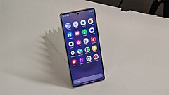 Переплата без пользы: почему топовые смартфоны теряют смысл