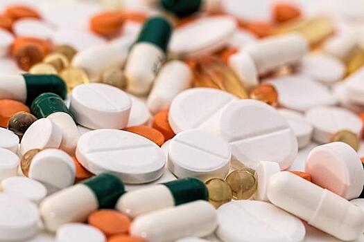 Производители предупредили об исчезновении ряда лекарств при заморозке цен