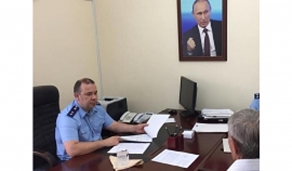 Прокурор Дагестана провел прием граждан