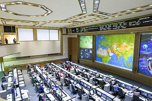 В российский отряд космонавтов по итогам отбора попали трое мужчин и женщина