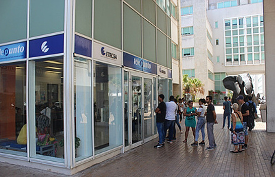 Вице-президент ETECSA считает, что американское эмбарго мешает развитию интернета на Кубе