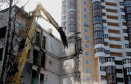 «Ведомости»: собственникам нежилья в пятиэтажках не предоставят новые площади