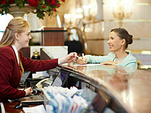 В гостиницы заселят по водительским правам и заграннику