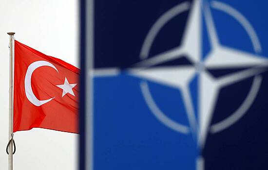 НАТО обвинило Россию в «неизбирательных авиаударах»