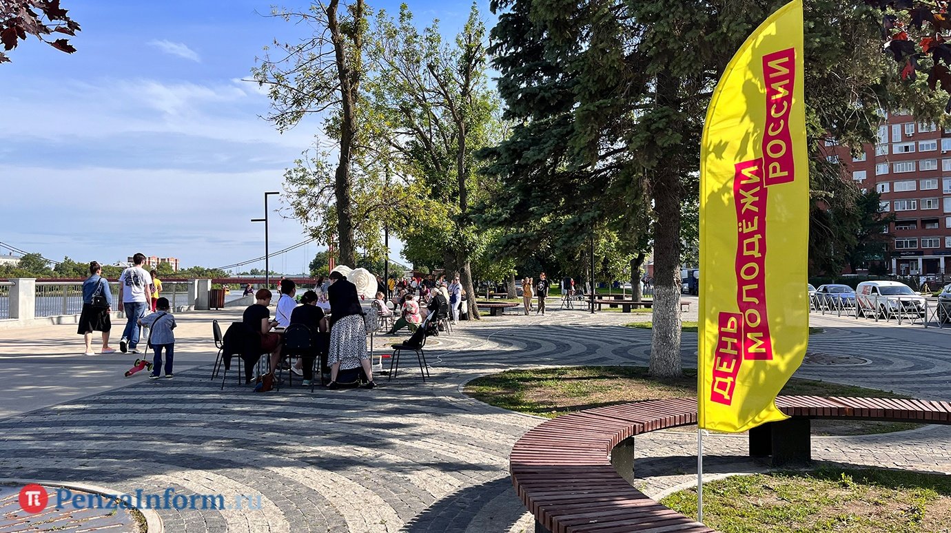 Полевая кухня и выставка оружия: программа Дня молодежи в Пензе