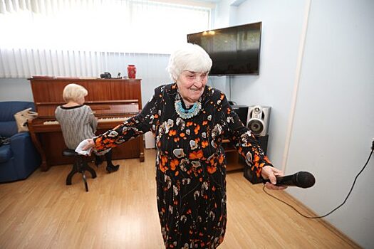 Долгожительница из Выхина-Жулебина выучила наизусть 380 частушек