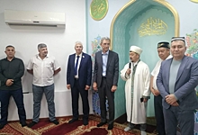 Омские единороссы поздравили мусульман праздником с Курбан Айт