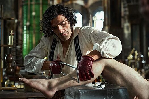 Гильермо дель Торо рассказал о вырезанной сцене из «Франкенштейна»