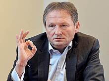 Песков прокомментировал участие в выборах бизнес-омбудсмена Титова