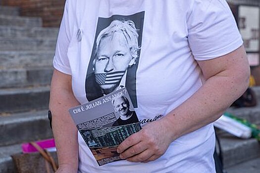 Премьер Австралии призвал освободить создателя WikiLeaks