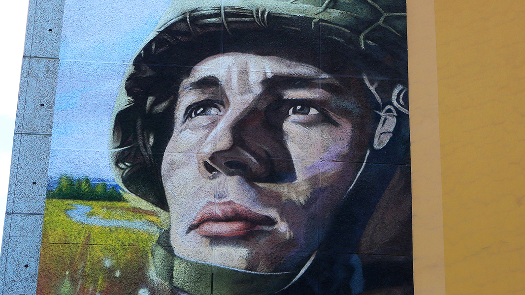 ПоэZия Победы на RUTUBE: стихотворения, рожденные в окопах