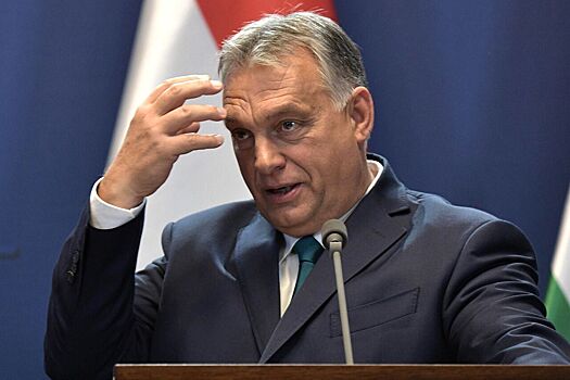 Венгрия ответила на решение Европарламента признать страну автократией