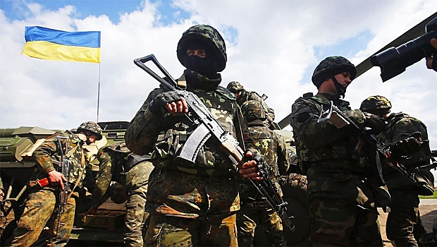 В США потребовали направить Киеву летальные вооружения