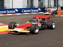 Эдриан Ньюи выступил на историческом Гран-при Монако на Lotus 49B Колина Чепмена