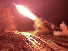 Минобороны показало видео залпа тяжелой огнеметной системы "Солнцепек"