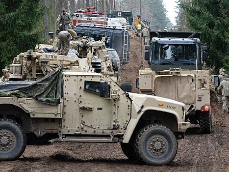 NYT: затонувших в литовском болоте военных США отправили эвакуировать машину