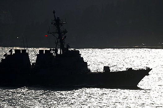 Американский боевой корабль «Дональд Кук» вошел в Черное море