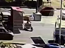 Baza: в Люберцах водитель фуры протащил десятки метров сбитого мотоциклиста