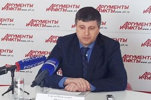 Суд в Иркутске обязал губернатора Приангарья уволить арестованного министра