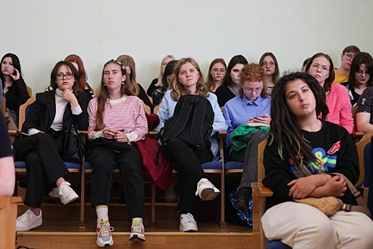 Вдохновение для молодых: что мотивирует молодежь в научно-технической сфере