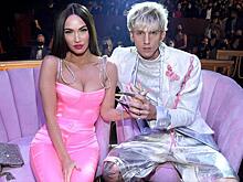 Machine Gun Kelly сделал редкое заявление о своем ребенке от беременной Меган Фокс