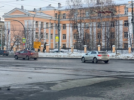 В Челябинске возле школы сбили ребенка: в ГИБДД назвали причину аварии