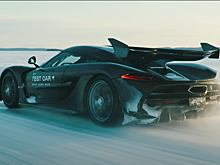 Koenigsegg устроил пасхальный дрифт на гиперкаре Jesko