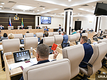 Коммунистов лишают влияния в думе Екатеринбурга. Лидер КПРФ готовится сорвать план