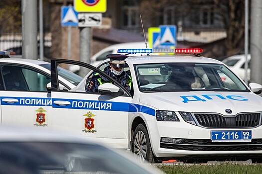 В Тюмени полицейский отказался брать взятку от китайца