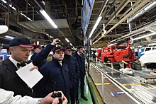 Губернатор Подмосковья посетил завод по сборке автомобилей в Токио