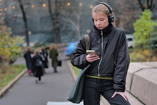 «Молодые и занятые»: Эксперты описали портрет слушателей аудиокниг