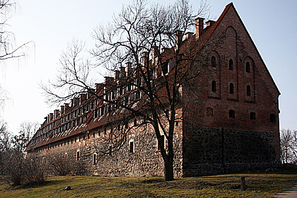 В России выставили на продажу заброшенный немецкий замок