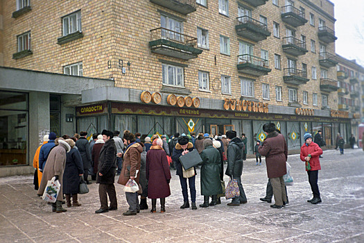 20 самых шокирующих фактов о России в 1990-е