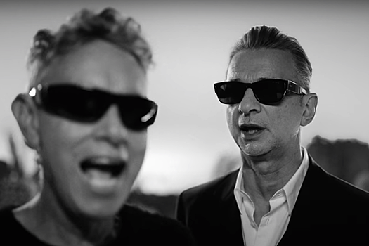 Группа Depeche Mode представила новую песню "My Cosmos Is Mine"