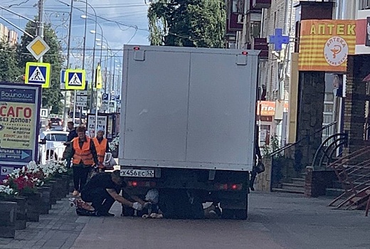 Стали известны подробности ДТП с бабушкой, сбитой на тротуаре в Кстове