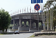 На следующей неделе в Омске начнут перекрывать Ленинградский мост из-за ремонта