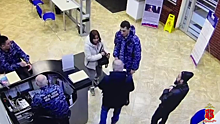 Полиция Санкт-Петербурга задержала мигрантку, находящуюся в розыске за аферу в родном государстве