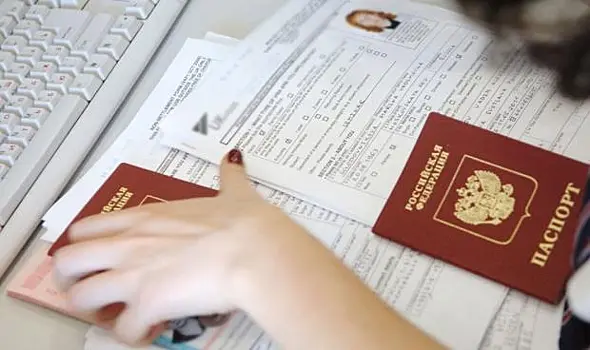В очередной пакет антироссийских санкций могут включить запрет на выдачу шенгенских виз россиянам