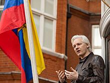 Ассанж заявил о начале первой интернет-войны