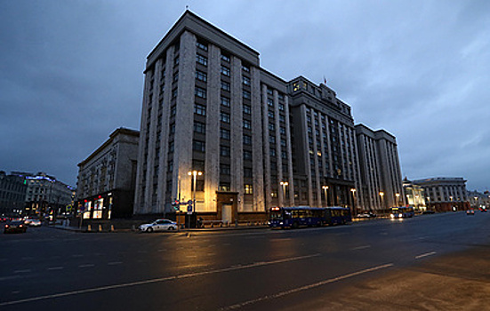 Минцифры поддержало отмену платы за роуминг для российских абонентов в Казахстане
