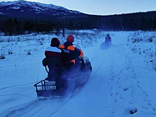 В Мильковском округе Камчатки нашли пропавшую тургруппу с тремя детьми на заснеженной даче