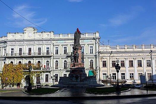Стало известно о судьбе памятника Екатерине II в Одессе после демонтажа