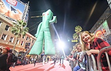 Рождественский парад прошел в Голливуде