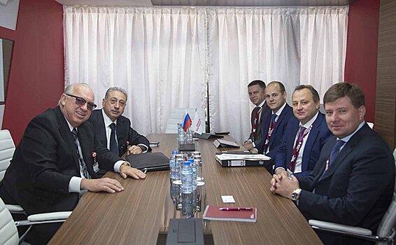AZAL договорился о производстве самолета АН-178 в Азербайджане