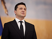 Экс-депутат Рады: Зеленский получает 100 миллионов долларов