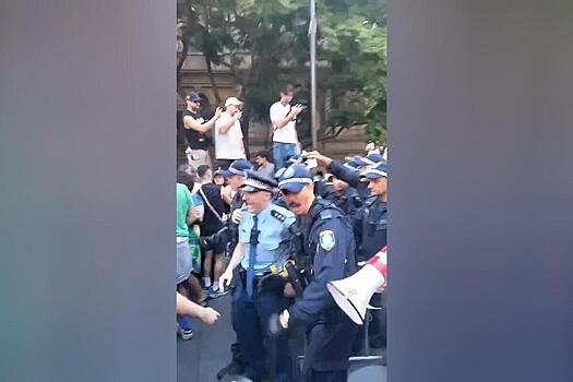 Австралию охватили протесты на фоне приезда в страну президента Израиля