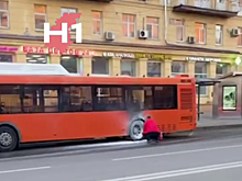 Автобус с пассажирами задымился на ходу в центре Нижнего Новгорода
